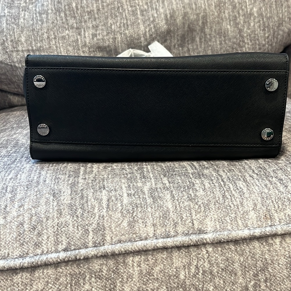 *NWT* Michael Kors Black Leather Emma Bag - Picture 5 of 16